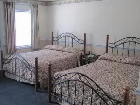 The Parsippany Inn And Suites Morris Plains Habitación foto